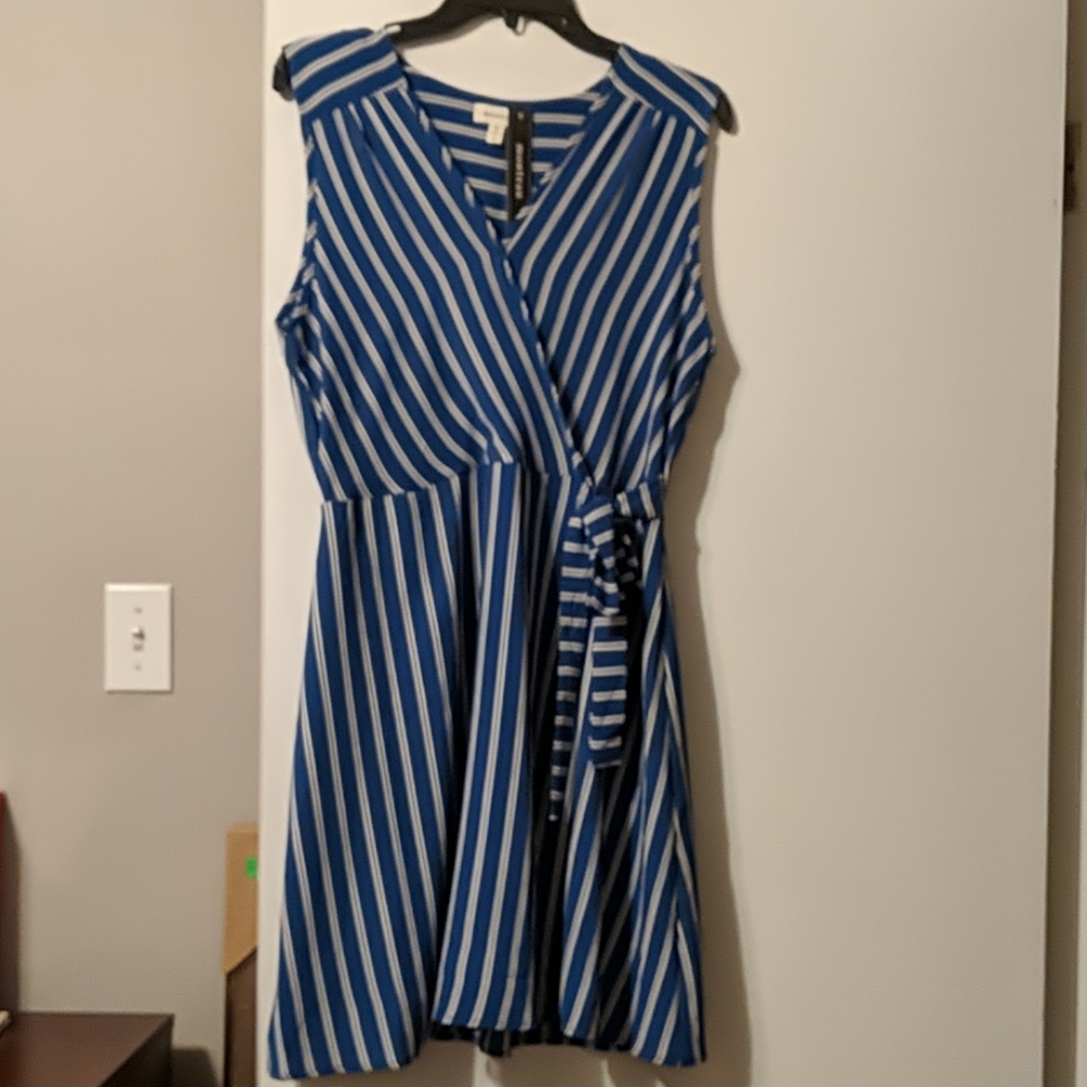 Monteau faux wrap Blue striped dress